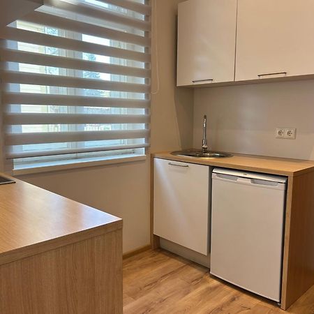 Jon'S 2 Apartments 페르누 외부 사진
