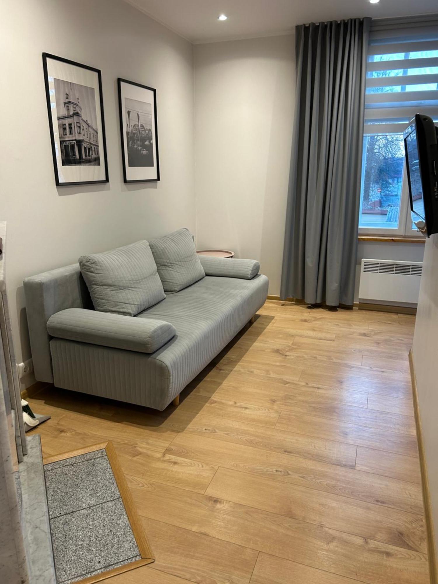 Jon'S 2 Apartments 페르누 외부 사진